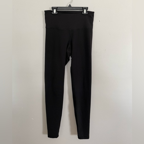 Old Navy Pants - Old Navy Active Elevate Leggings (GO-DRY)